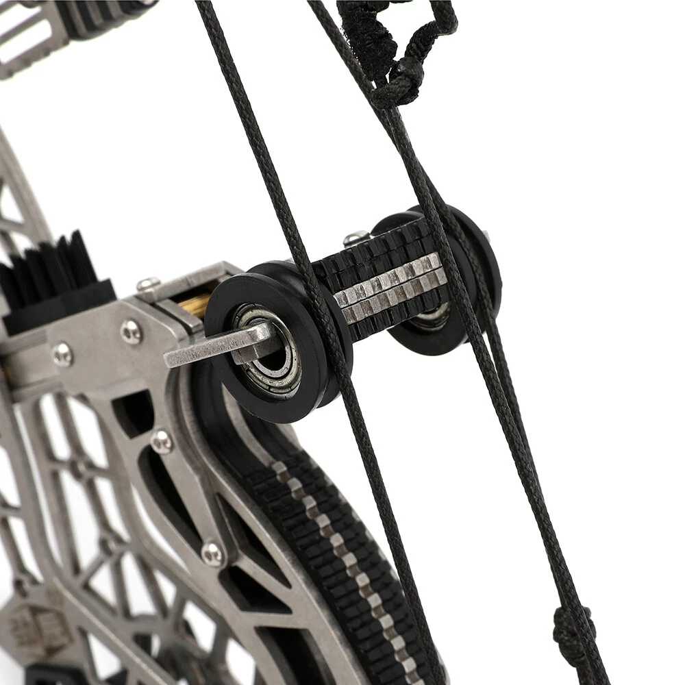 10 - inch mini compound bow set, 12 lbs, for archery competitions, outdoor sports and hunting.