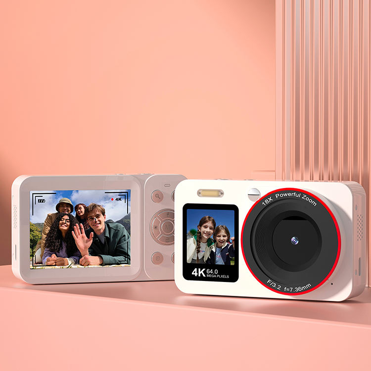 Miniature compact digital camera
